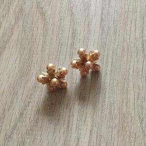 Brown Pearl Flower Earrings
